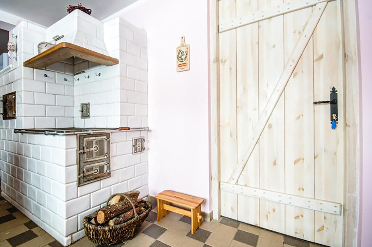 Dom Na Starym Goscincu Tiszyna Vila Dubicze Cerkiewne Exterior foto